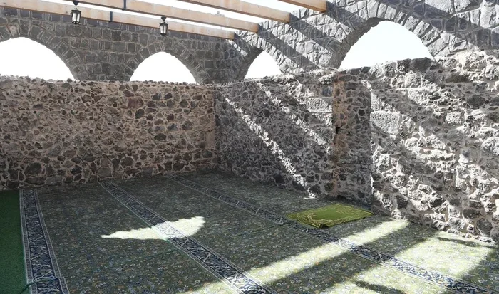 Bani Unaif Mosque: Prophetic Landmark of Enduring Heritage in Madinah