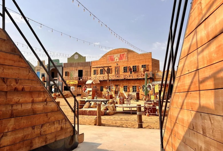 Jeddah's 'South West' Festival Captivates Crowds with Décor & Spectacles