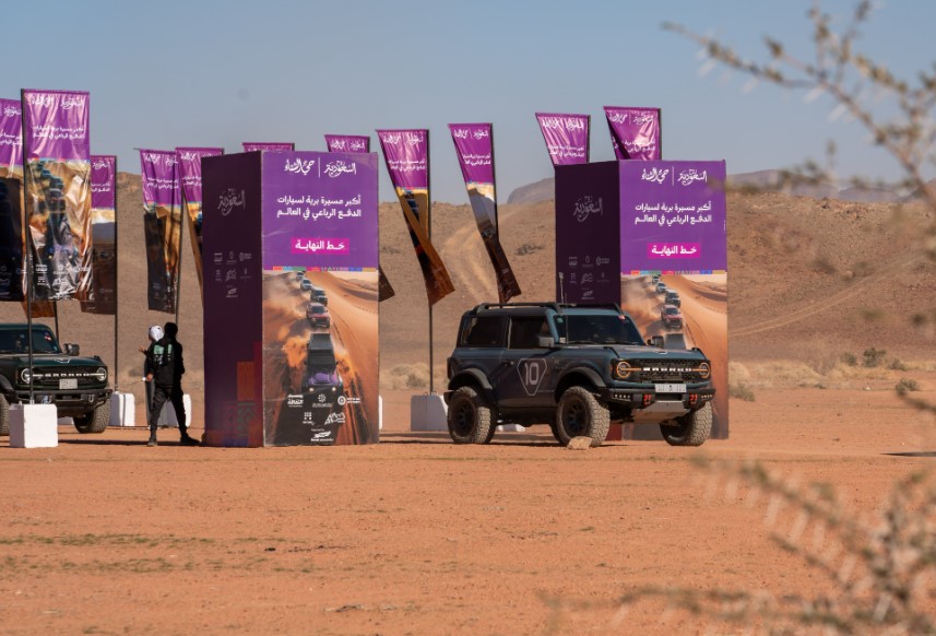 Saudi Arabia’s Hail Breaks Guinness World Record for Largest Off-Road Convoy