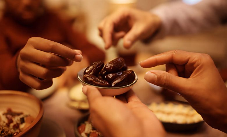 Respect During Fasting: Mindful Consideration