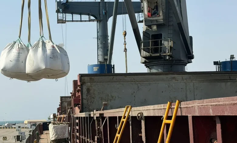 Jazan Commercial Port Exports First Portland Cement Shipment