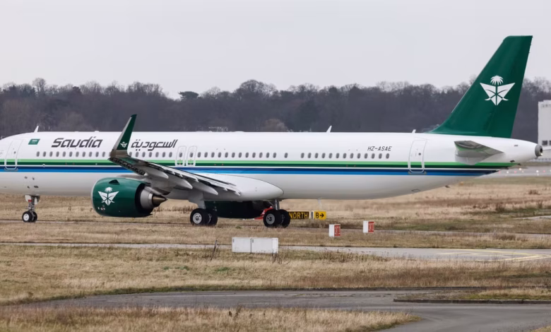 Saudia Leads Global Airline Punctuality Rankings in May