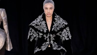 Ashi Studio Sets Surreal Tone at Paris Haute Couture Week